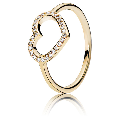 Pandora heart chain ring hotsell