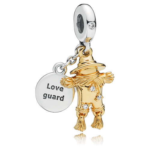 Retired Pandora Shine ™ Scarecrow Guardian Dangle
