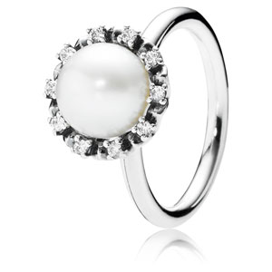 Everlasting Grace Ring with Pearl