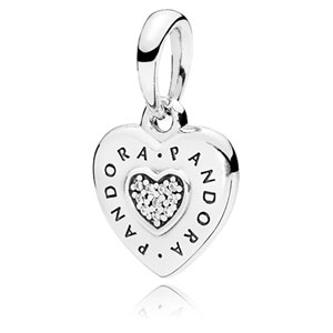 Pandora Signature Heart Pendant