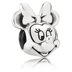 Disney Minnie Mouse Portrait Charm